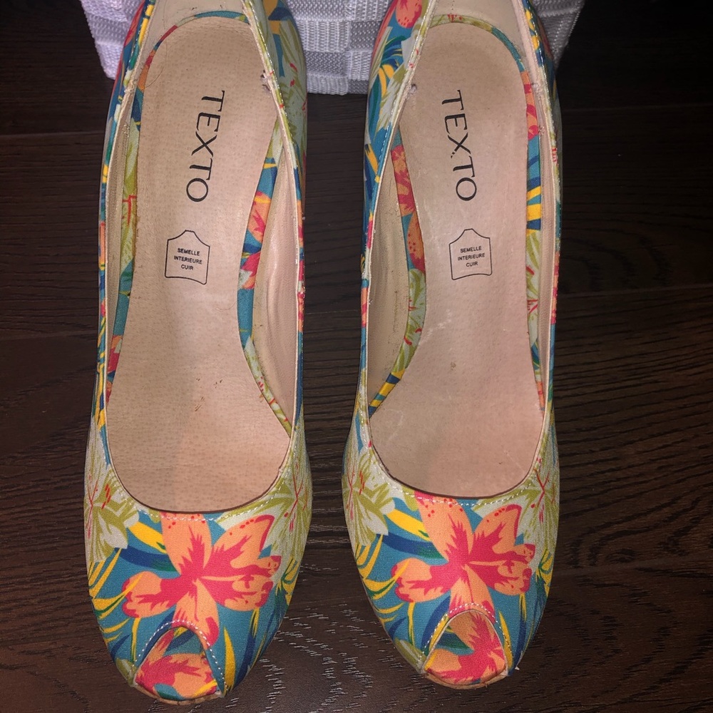 Women heels